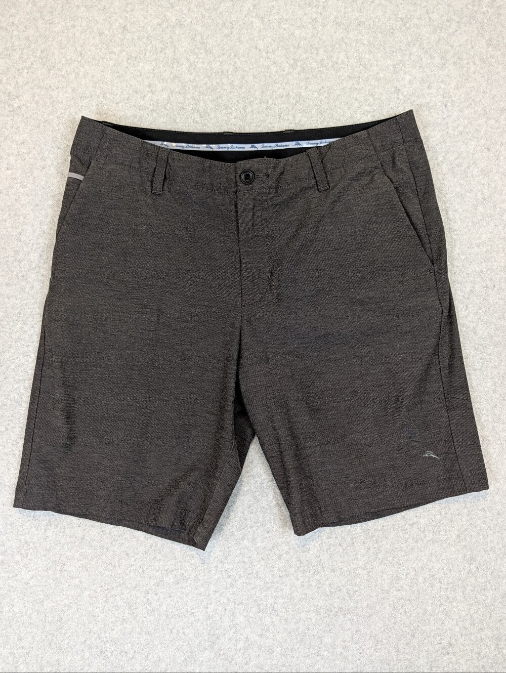 Tommy Bahama Chip and Run Golf Shorts Men's 34 Dark Gray 9" Performance